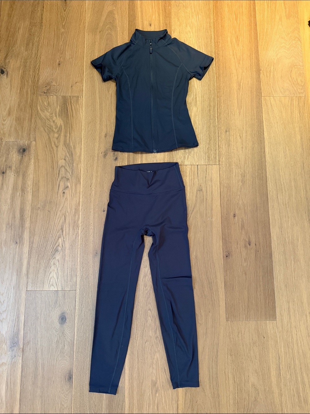Adanola gray Active Zip-Front Top & High-Waist Leggings Set